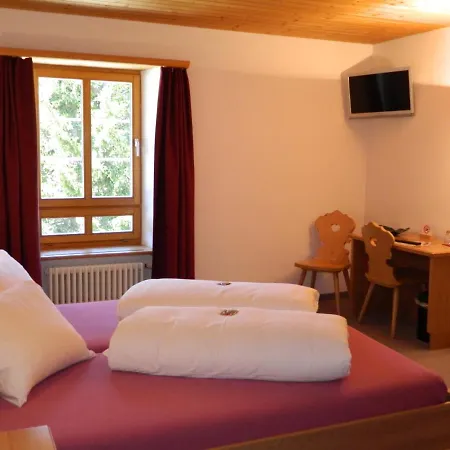 Preda Kulm Inn 2*